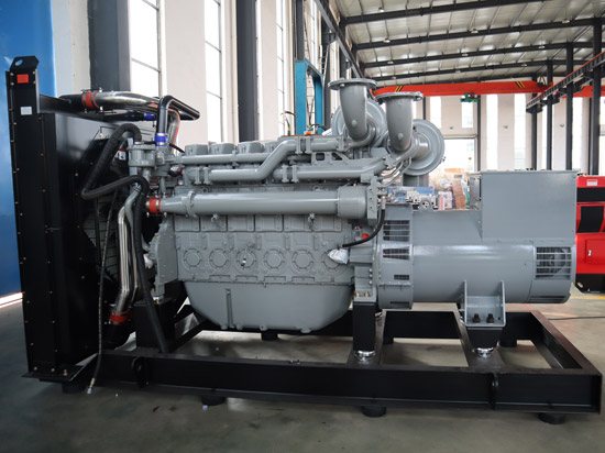 240KW帕金斯發(fā)電機組 240KW帕金斯發(fā)電機組